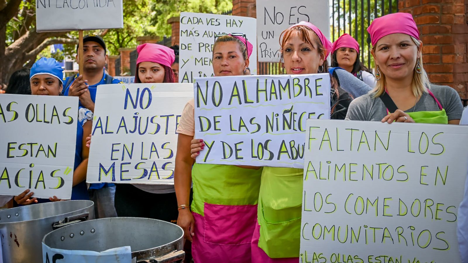 “El hambre es el límite”: nueva jornada de protesta de los movimientos sociales