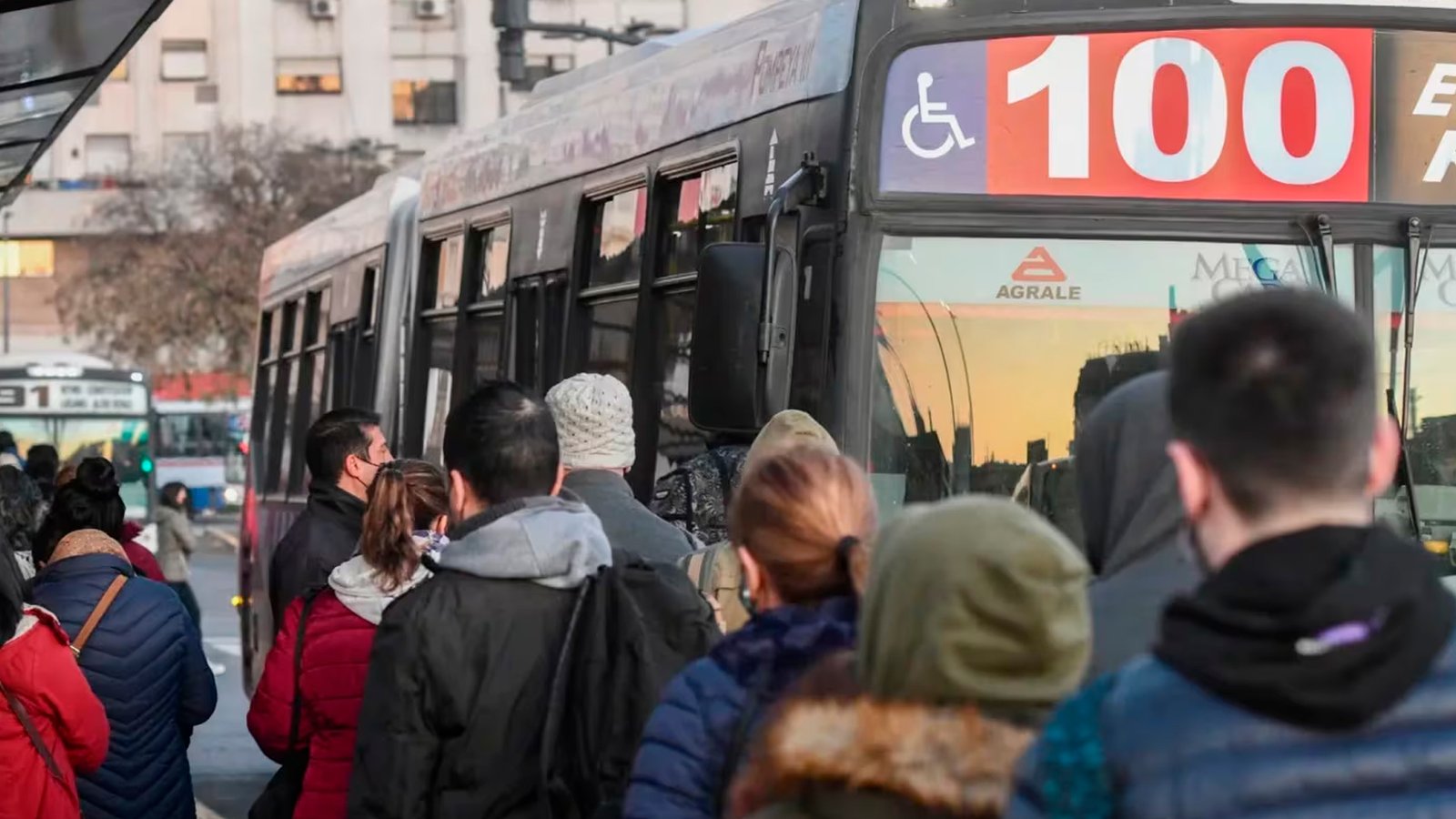 Sigue el estado de alerta en la UTA y podría haber paro de colectivos este lunes – FM Digital Empalme