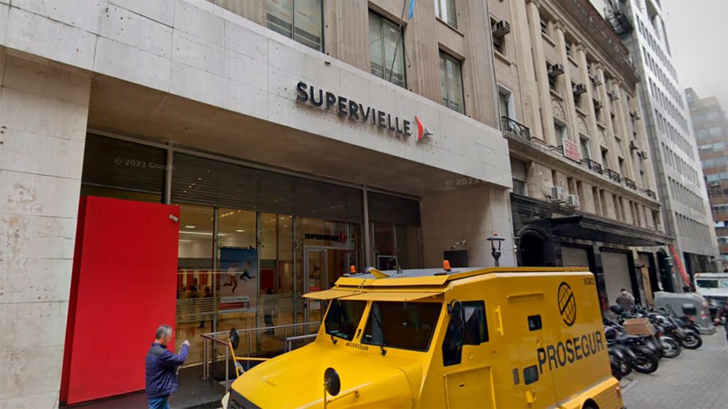 Bancarios marplatenses del Supervielle denunciaron “falta de diálogo” y “aprietes y despidos”